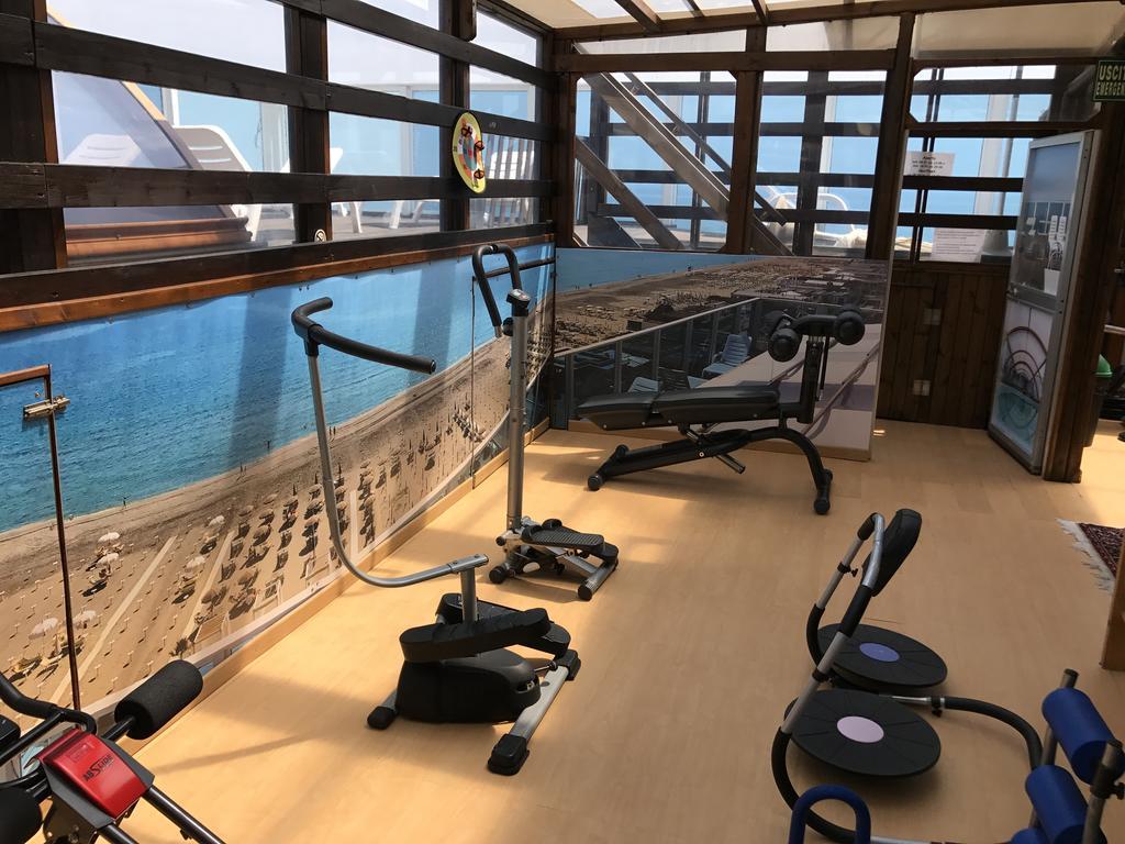 Hotel Byron Milano Marittima Zewnętrze zdjęcie