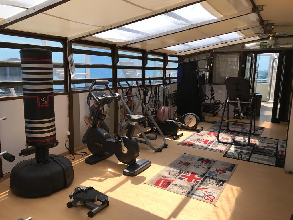 Hotel Byron Milano Marittima Zewnętrze zdjęcie