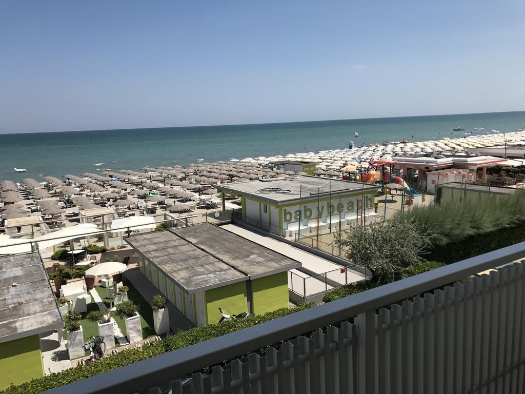 Hotel Byron Milano Marittima Zewnętrze zdjęcie
