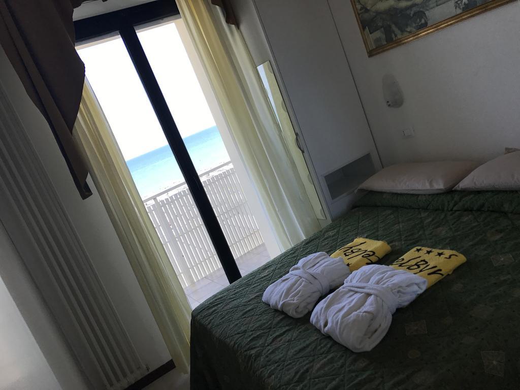 Hotel Byron Milano Marittima Zewnętrze zdjęcie
