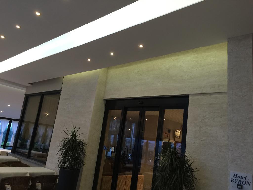 Hotel Byron Milano Marittima Zewnętrze zdjęcie